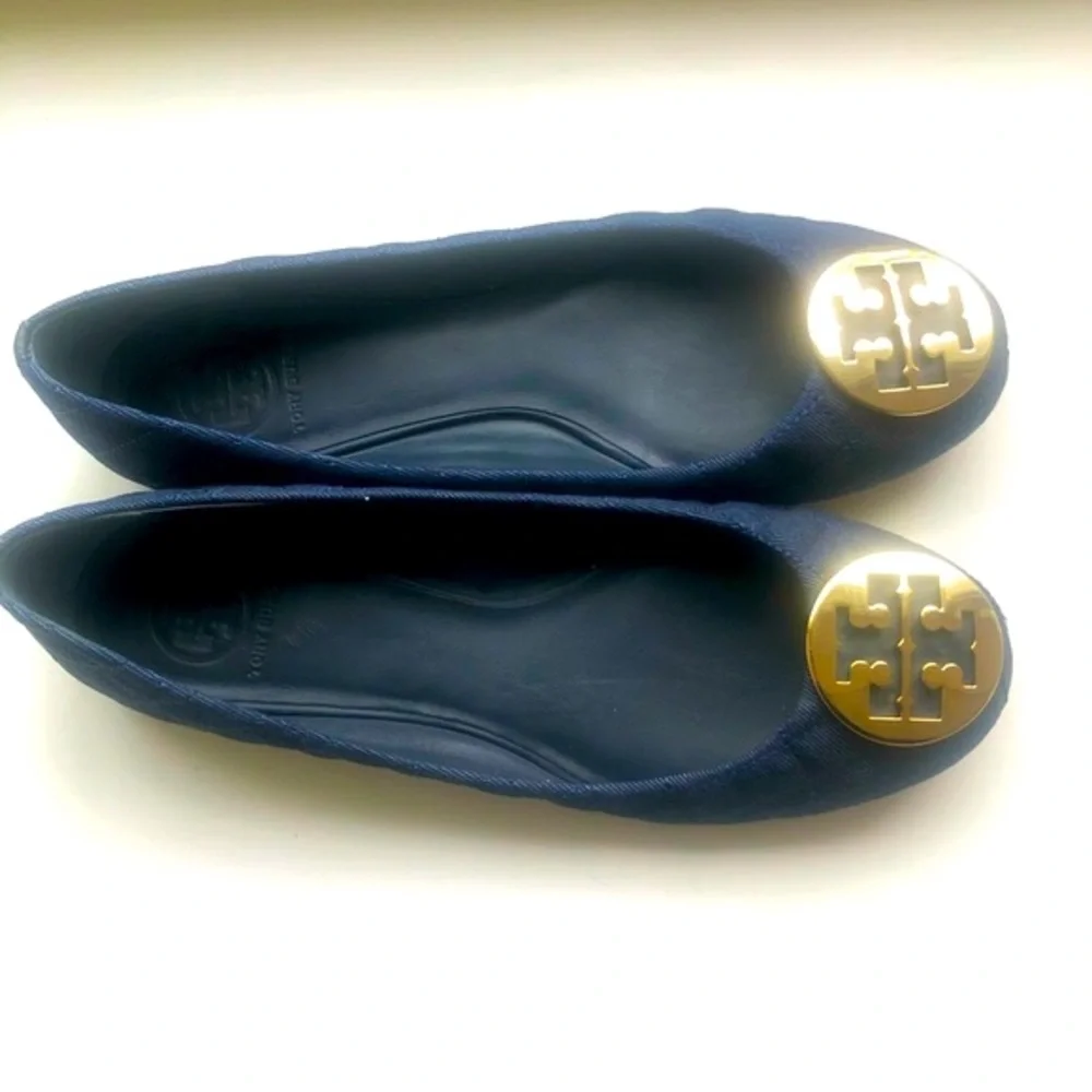 Tory Burch Blue Tight Suede Travel Ballet Flats. EUC. - Picture 5 of 5